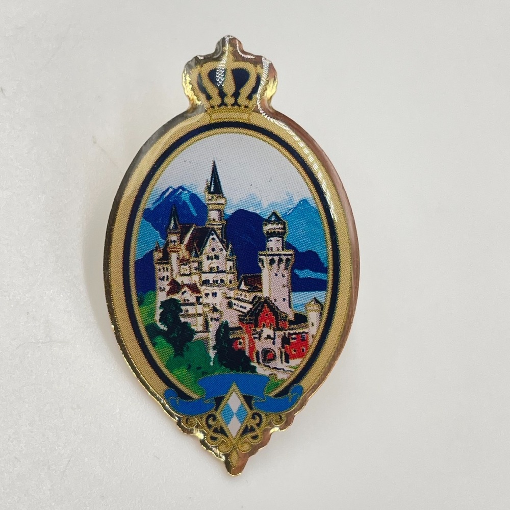 Vintage Germany Neuschwanstein Castle Gold Tone Crown Shield Travel Souvenir Pin